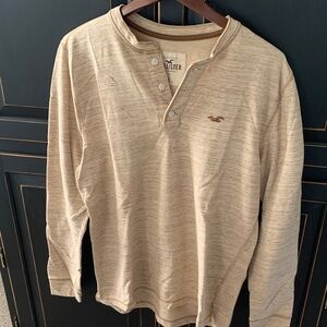 Hollister Men's Beige Long Sleeve Henley